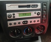 RADIO 2500 FORD FIESTA MK5 MKV 2002 - 2005 (Z KODEM)