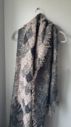 Duży szal damski