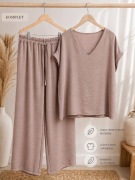 Garnitury komplet damski ze spodniami szerokimi uniwersalny beż Fango 