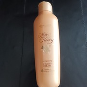 Krem pod prysznic Milk&Honey Gold 
