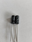 [100szt] Kondensator elektrolityczny 1uF 50V 5x11 105C