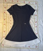 Granatowa elegancka sukienka S