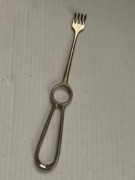 Hak do ran KOCHER 22 cm ostry 4 zęby