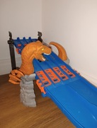 Zjezdzalnia dinozaur z 4 torami do wyścigów