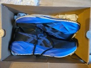 Buty do biegania ASICS  NOVABLAST 5 rozmiar 44.5