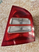 Lampa tylna prawa skoda octavia 1