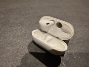 Apple AirPods 2, brak lewej słuchawki.