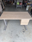 Biurko do nauki komputerowe