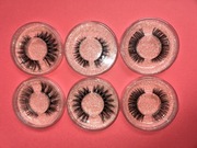 Sztuczne rzęsy „nowe”