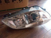 Lampa przednia, prawa Skoda Roomster 