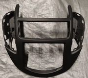 Ramka do radia nawigacji Chevrolet Trax