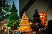 Dekoracyjna choinka 3D z podświetleniem LED - wysokość 14.5 cm