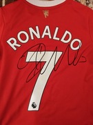 KOSZULKA Z AUTOGRAFEM CRISTIANO RONALDO MAŁA.  
