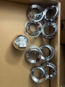 Ramka  pierścień zderzaka halogenu prawa lewa Astra III H 04-13  NOWA ORYG