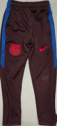 S) F.C. Barcelona Nike klubowe spodenki dresowe Roz.110cm