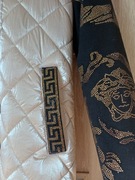 Kurtka damska zimowa z aplikacją z cyrkonii 