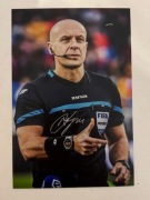 ZDJĘCIE Z AUTOGRAFEM FUJIFILM 15/10CM SĘDZIA SZYMON MARCINIAK FIFA ORYGINAŁ