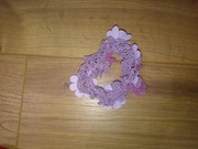 Gumka spinka do włosów z materiału ozdobna zapinka różowa kwiaty PRL