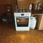 Kuchnia gazowo-elektryczna Amica 