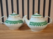 2 UROCZE,NIEWIELKIE  DZBANKI DO HERBATY