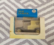Old timer Praga Charon Postovni model autka