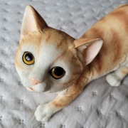 Duża figurka kota z żywicy