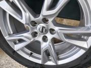Alufelgi Volvo 18 cali + opony zimowe Nokian WR SUV 235/55R18