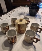 Zestaw - sześć kubeczków i cukierniczka  z lat 70-tych- sygnowany