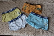 komplet 4 pary bokserek Bluey Scoobi 122/128
