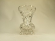 Stary wazon kryształowy, 16,5cm PRL. Flakon na nóżkach 24% PbO lata 70. XXw