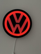 Lampka LED RGB z Logo VW – Pilot + 16 kolorów – Idealny Prezent!