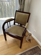 Fotel z okresu międzywojennego XIXw. Dębowy