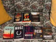 Zestaw 8 książek kryminał/thriller: Mróz, Zgajewski, Piersa, Smirnoff