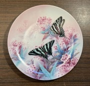 UNIKAT LENA LIU Śliczny talerz ozdobny porcelanowy MOTYLE #3