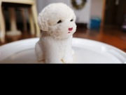 Pies z masy cukrowej na tort