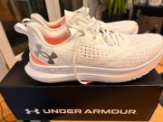 Under Armour Velociti 4 - Buty do biegania- NOWE - rozmiar 44,5