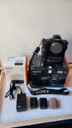 Aparat Sony A7 III + Org Grip + 3 Baterie