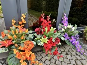 Stroik nagrobny na cmentarz