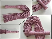 Pejcz Flogger "BDSM" Różowy 