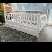 Łóżko klasyczne pojedyncze 