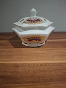 Bombonierka z porcelany 