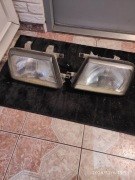 Lampy przednie daihatsu feroza