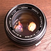 Olympus OM-System G.Zuiko Auto-S 1:1.4 f=50mm