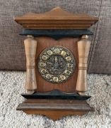 Stary zegar ścienny