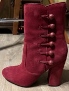 Burgundowe zamszowe botki Guess rozm 37