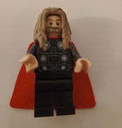 Lego figurka Thor w pelerynie