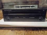 Odtwarzacz CD w obudowie + dodatkowy luzem