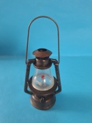 Kolekcjonerska Temperówka Lampa Naftowa Retro Vintage Hong Kong