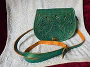 Torebka skórzana w kolorze zieleń turkusowa ręcznie wykonany ornament 