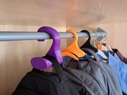 Haczyk na plecak / torbę do drążka 